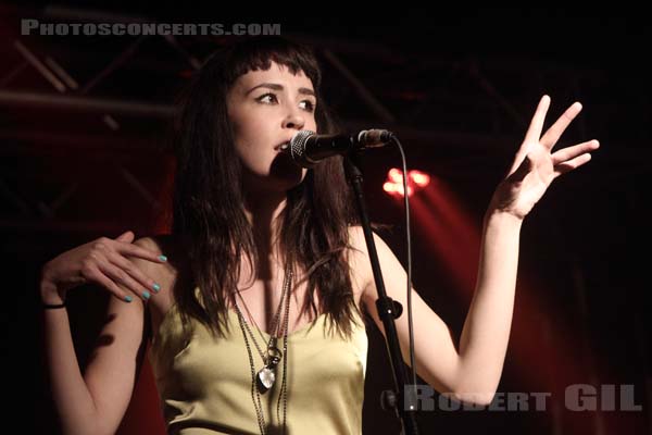 FINDLAY - 2013-11-10 - PARIS - La Boule Noire - 